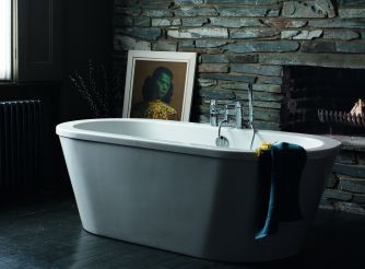 White modern freestanding bath. 